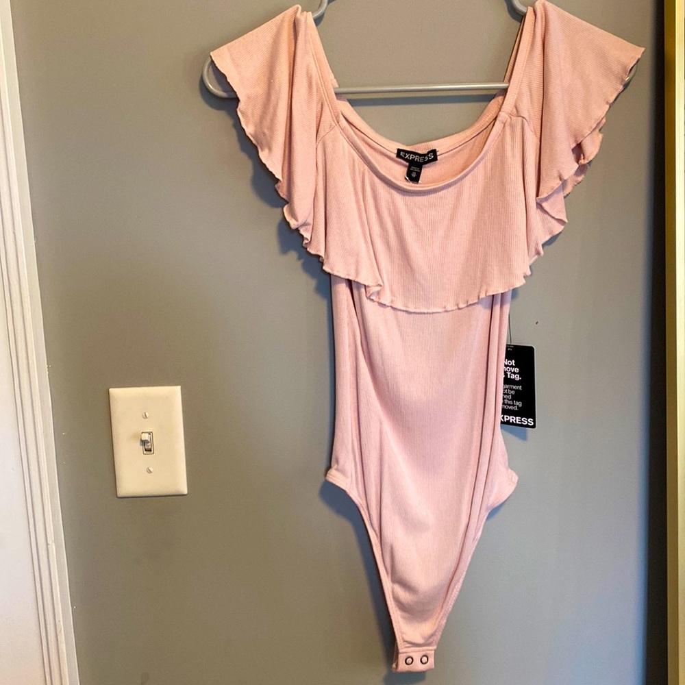 *NWT* Express Bodysuit